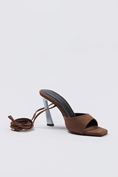 TRENDYOL SHOES Taba Premium Λεπτομερής Λεπτομέρεια Δεσίματος με Κορδόνια 10 ε...