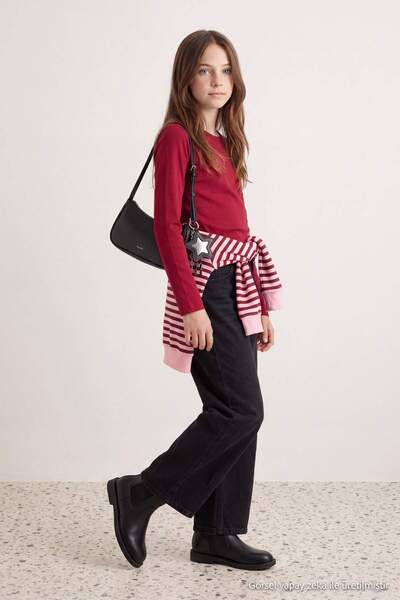 TRENDYOLKIDS Burgundy Girl's Plain Knitted T-Shirt Tkdaw27Ts00009