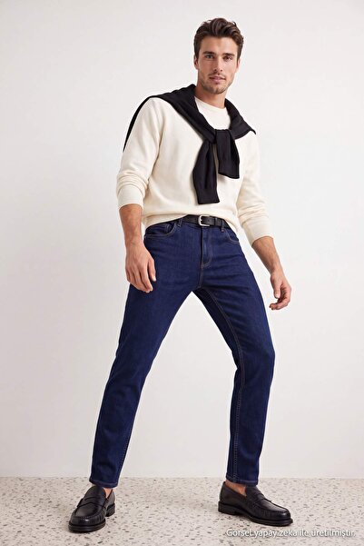 Trendyol Collection بنطلون جينز رجالي أزرق عادي/مقاس عادي TMNAW27JE00004