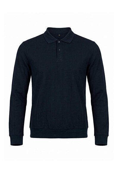 Trendyol Collection سويت شيرت ذو ياقة بولو ذو ملمس مميز وقصة عادية باللون الأ...