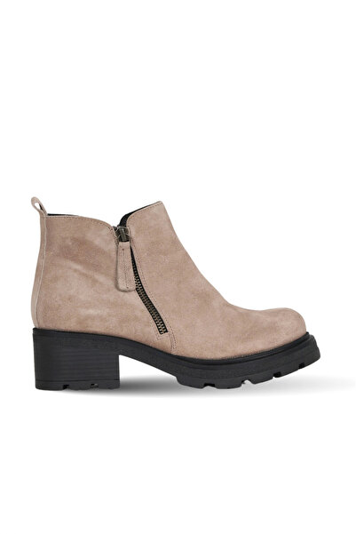 Bueno Shoes حذاء نسائي بكعب عريض من جلد الغزال باللون الرمادي 01wd2302