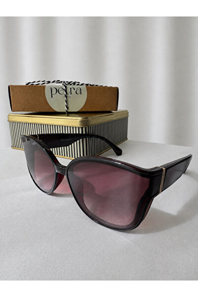 Petra Jeweils Wide Cat Eye Sunglasses