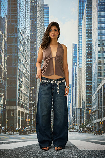 Pale Effect Low Waist Wide Leg Jean