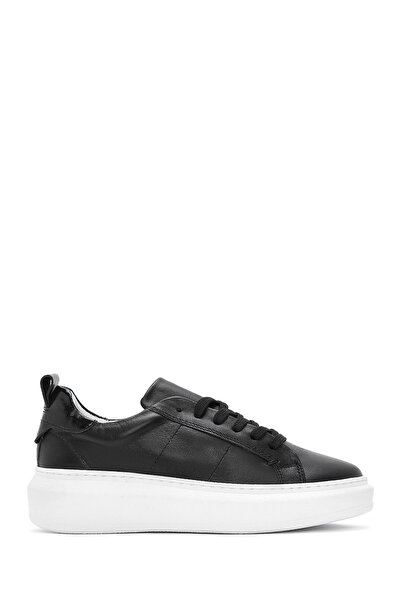 Derimod Kadın Siyah Bağcıklı Deri Sneaker 25SFD370118
