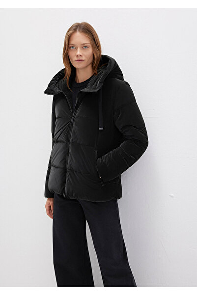 Mavi Schwarze Pufferjacke mit Kapuze 1110043-900