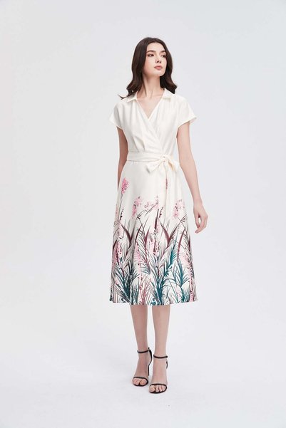 mica Floral Midi Dress with Short Sleeves, Waist Belt, and Shirt Collar