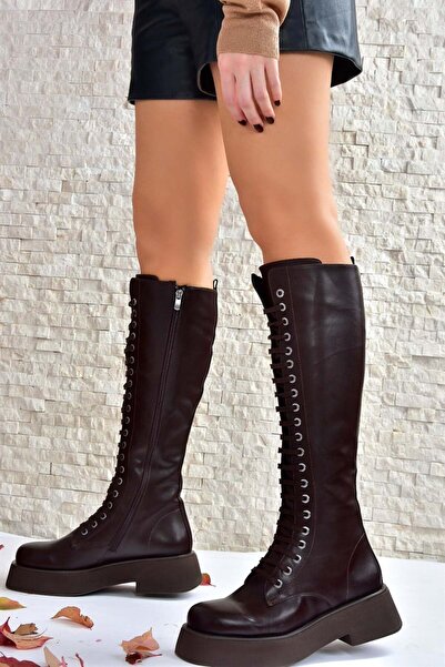 Fox Shoes حذاء كاجوال برباط بني للنساء L610130909