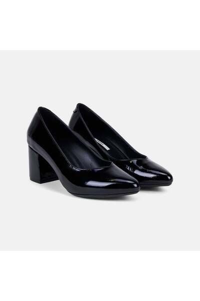 Desa Women's Black Patent Leather Thick Heeled Shoes