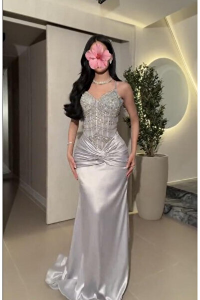 Mazon Fashion فستان سهرة من التفتا والتول مزين بتطريز يدوي