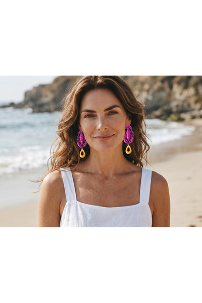 Mimoza Accessories أقراط على شكل جراد البحر باللون الأرجواني