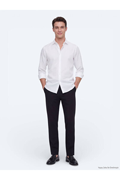 Kip White Regular Fit Woven Casual Shirt
