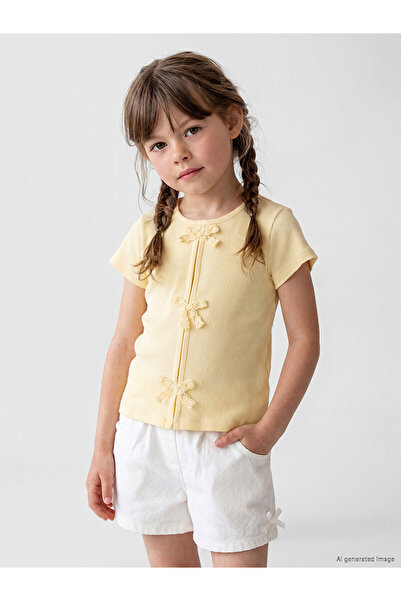 LC Waikiki Trendlucky Girls' T-Shirt with Oval Collar and Bow Detail
