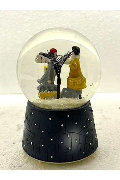 Barc Shop Müzikli Işıklı Cam Kar Küresi Orta Boy 13 x 8 cm Hediyelik Sevgililer