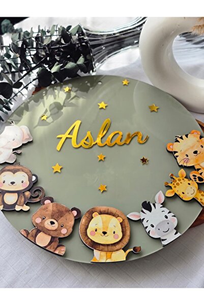 Pass Pano Aslan Figürlü Safari Kapı Süsü 29 cm | Pleksi & Ahşap Kişiye Özel B...