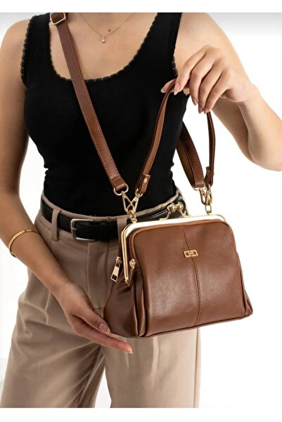 Askora Trendy Retro Buckle - Two-Strap Multi-Compartment Women's Shoulder Bag
