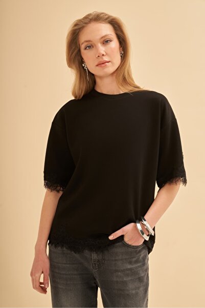 UTOPIAN Dantel Detaylı Regular T-Shirt