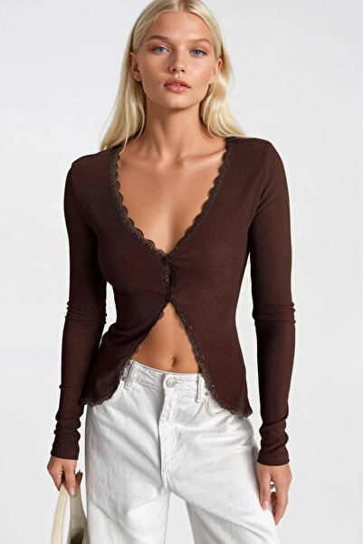 Asfaha Fashion Women's Brown Lace Detailed Buttoned Ribbed Relaxed Cut Blouse
