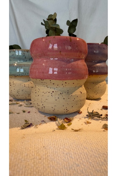 El Yapımı Seramik Espresso Bardak Seti (3’lü) – Stoneware, Kulpsuz, Çift Fırın – Lila Pembe Mavi Koleksiyon