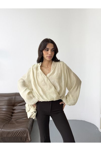 Elif Özbey Butik Taş Kruvaze Vatkalı Tencel Bluz
