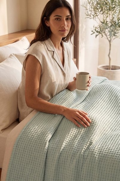 Nilteks 100% Cotton Double Waffle Blanket - Breathable Soft Texture - Multi-Purpose Bedspread Mint