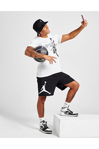 Nike شورت جوردان إيسنشيالز للرجال باللون الأسود