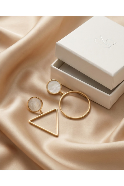 HOSBUTIK Gold asymmetric earrings