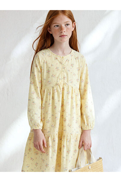 LC Waikiki Nevavm Floral Girl's Dress with Oval Collar and Difference
