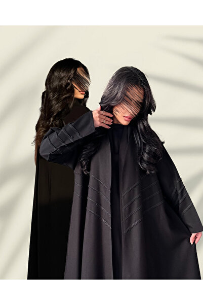 outline Elegant Abaya and Dress Package with a Harmonious High-End Look