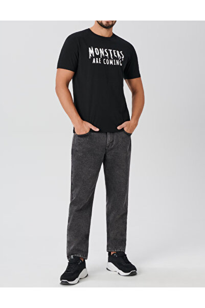 Evendi Tricou, Negru