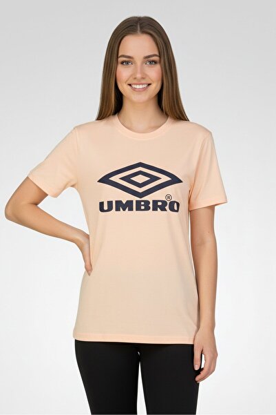 UMBRO تيشيرت نسائي بأكمام قصيرة بقصة واسعة مناسب للأنشطة الخارجية، بلون الخوخ