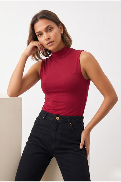 FOORS Turtleneck Zero Sleeve Viscose Bodysuit