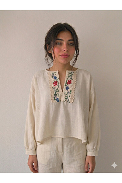 lovetheworld Antika elişi kanaviçe ve dantel patlı oversize crop hambuldan be...