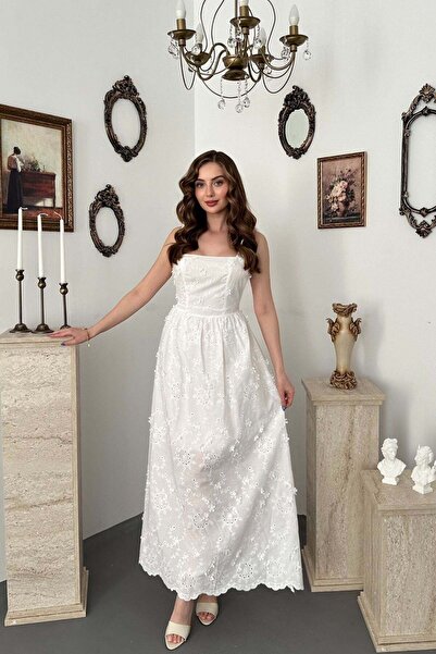 Elbee Fashion Woman Λευκό Φόρεμα με Κέντημα