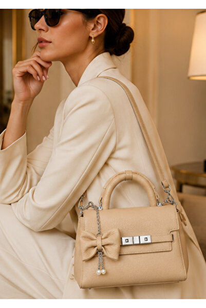 mothers dream Women’s Mini Top-Handle Crossbody Bag with Bow Charm