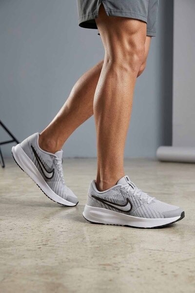 Nike Men's Gray Running, Walking and Daily Sports Shoes