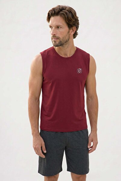 Tudors Men's standard fit regular cut short sleeve cotton printed burgundy gr...