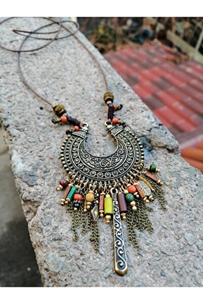 Bozhi Necklace Glass Beads Minimal Elegance