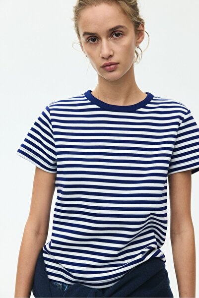 H&M Bedene Oturan Tişört