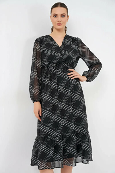 buğrahayalin Women's V-Neck Gathered Waist Striped Pattern Chiffon Black Dress