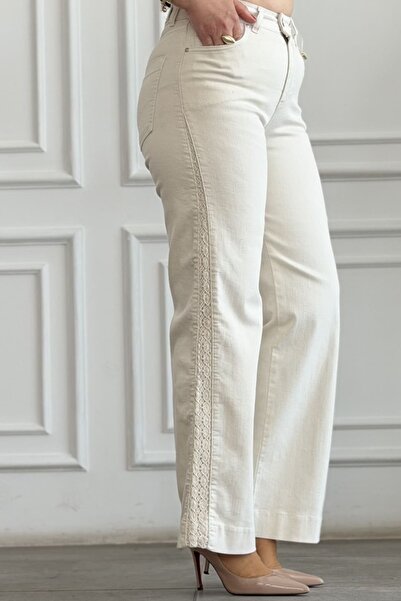 yb yağmur butik Wide Leg Cropped Jeans with Lace Detail