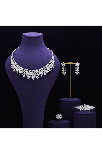 jewelrystore Luxury Diamond-Like Zircon Accessories Set in a Box