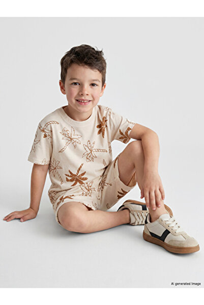 LC Waikiki Esvab • Modern & Distinctive Palm Tree Embroidered Boys' T-Shirt a...