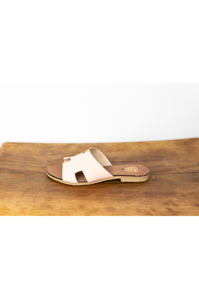 Atelierul de Pantofi Flat Leather Greek Sandals – Powder Pink
