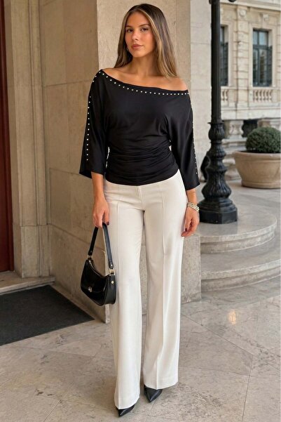 Madmext Black Boat Neck Blouse with Staple Detail Mg2697