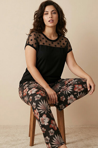 Siyah İnci Black Leaf Patterned Tulle Detailed Large Size Oversized Viscose K...