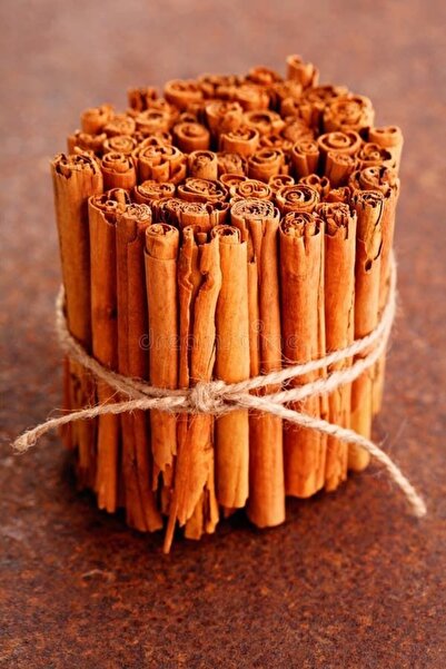 Attar Premium Vietnamese Cardamom 500g Shaker