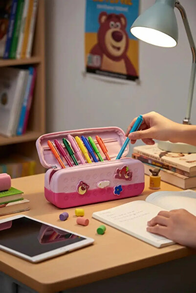 Miniso حامل أقلام بسحّاب من ديزني بيكسار بتصميم لوتسو المرخص مقاس 21.5 سم - ت...