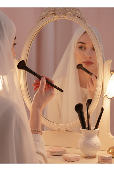 Yallabena Contouring Brush Set – Angled, Fan & Nose Brushes