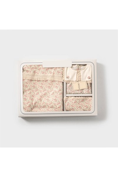 Momercy Baby Girl Boxed Set of 5 Hospital-Issued Collars with Floral Embroidery and Floral Print