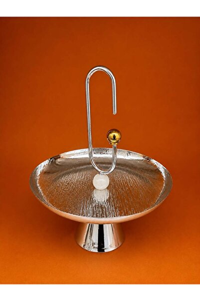 Wahat Aliamtiaz Luxury Metal Serving Stand Versatile Serving Tray
